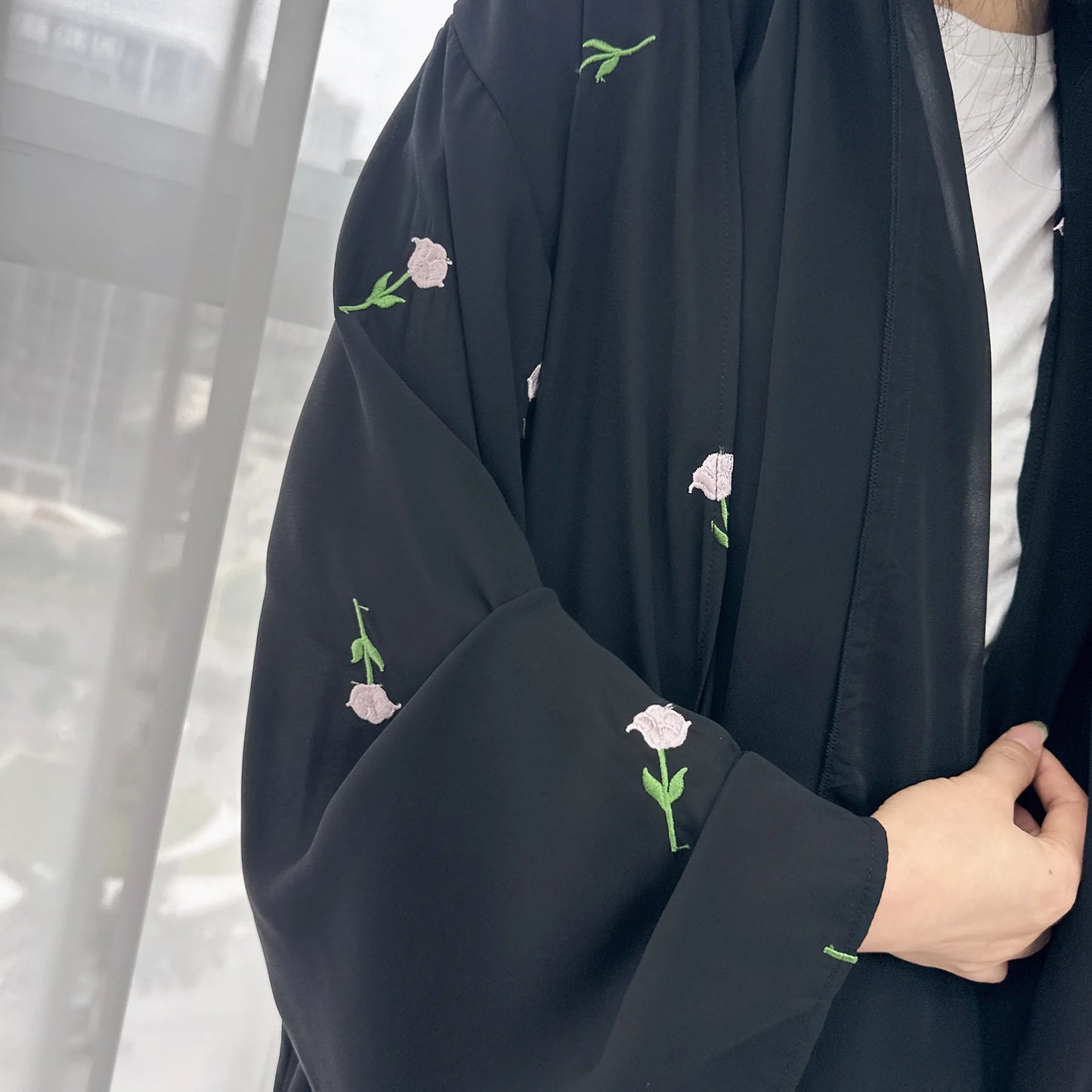 2024 New Black Embroideried Kimono Cardigan Abaya Dubai Luxury Muslim Kaftan Abayas For Women Turkish Islamic Clothing Outfit