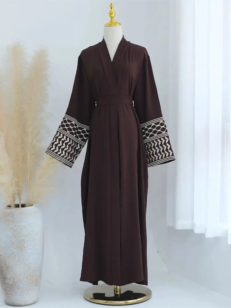 Linen Butterfly Embroidery Open Abaya Dubai Luxury 2024 Muslim Modest Kaftan Kimono Dresses Coat for Women Islam Clothing Kebaya